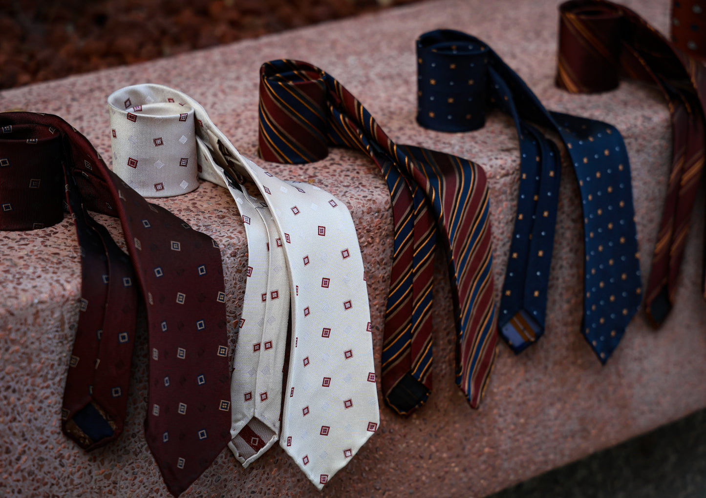 「Vintage Red Stripes」Silk Three-fold Tie D-01
