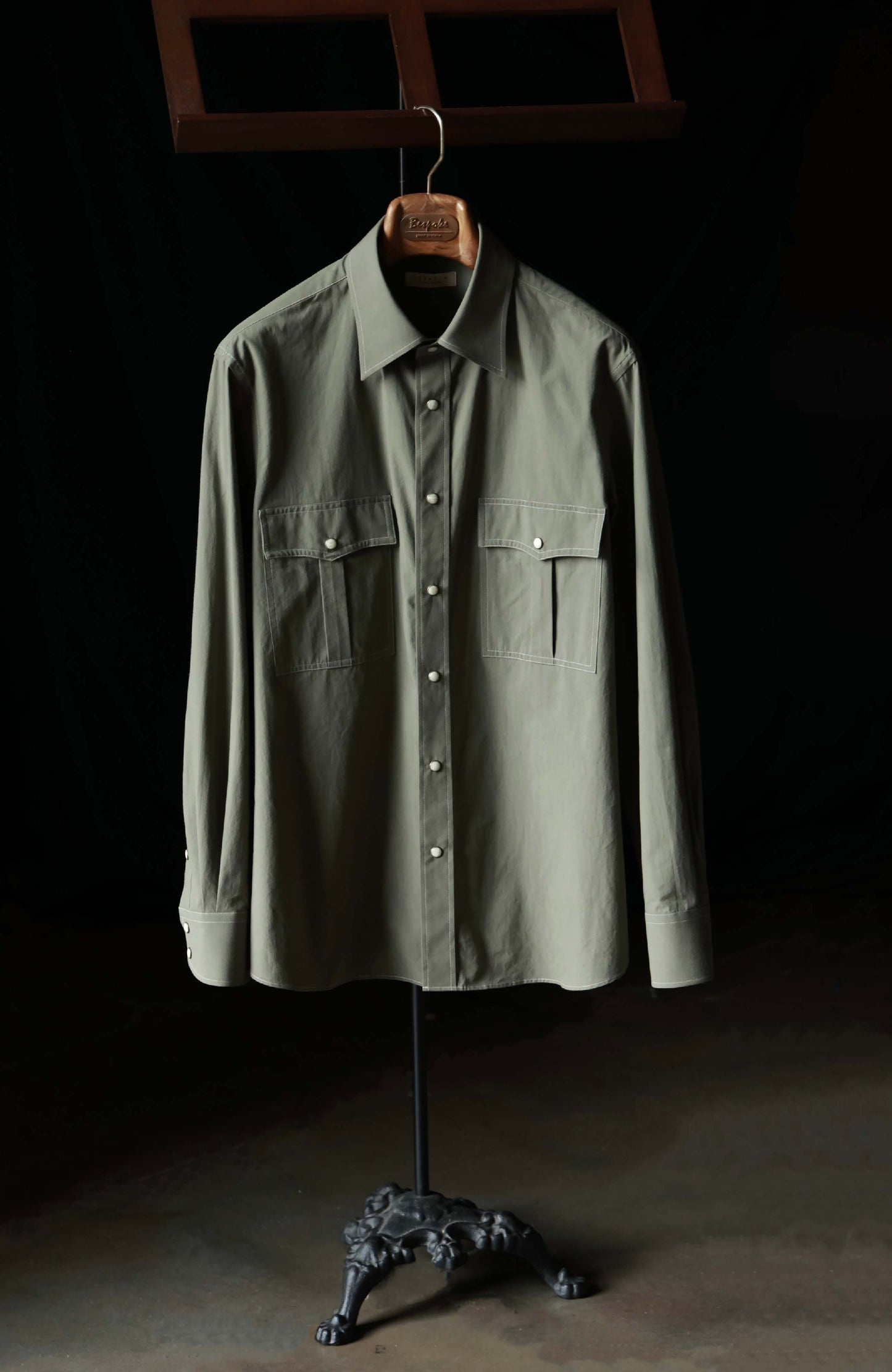 Large pointy Collar Shirt — Verdant Mist