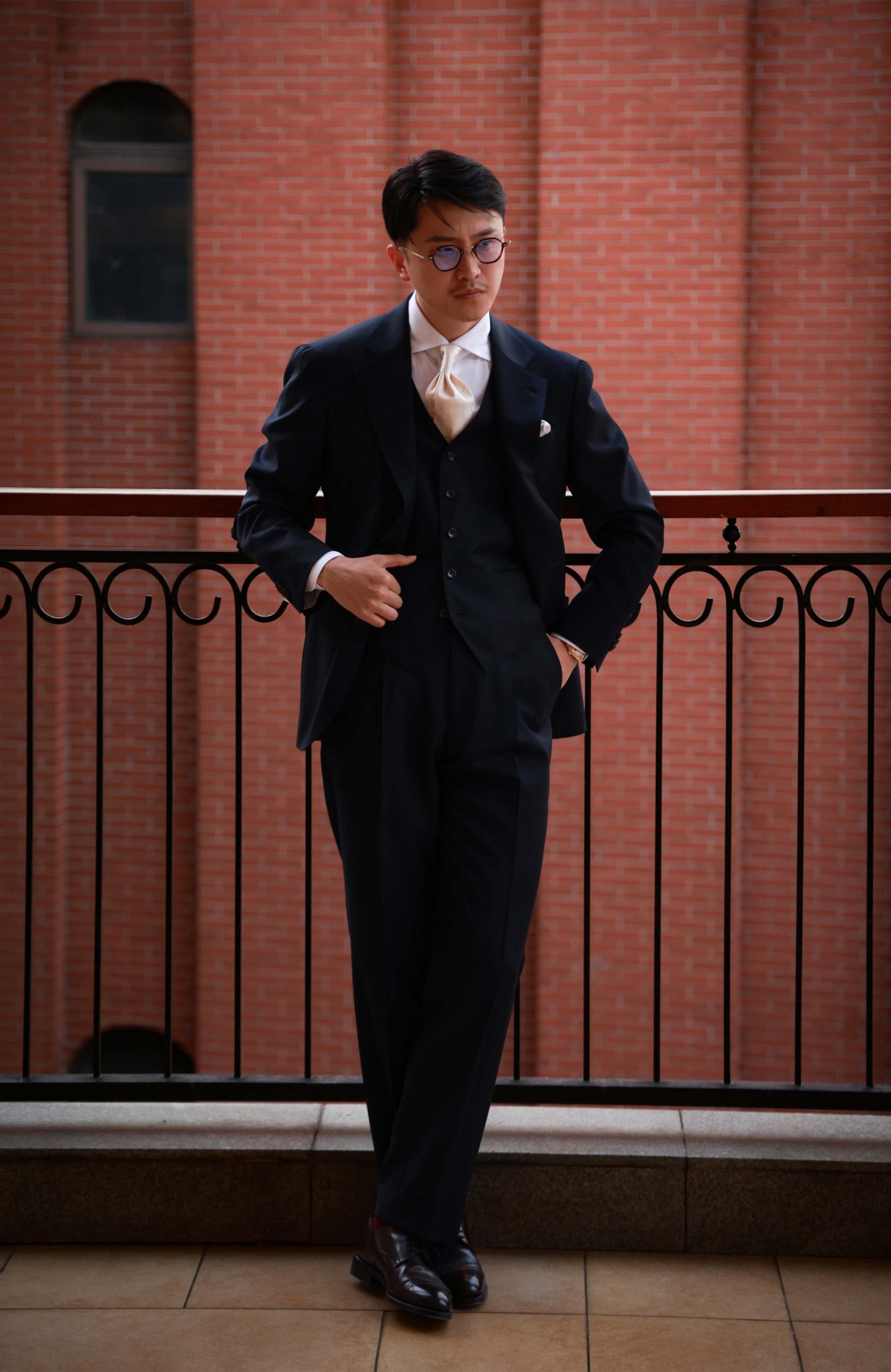 Half-Canvas Single-Breasted Suit Jacket — Midnight Blue