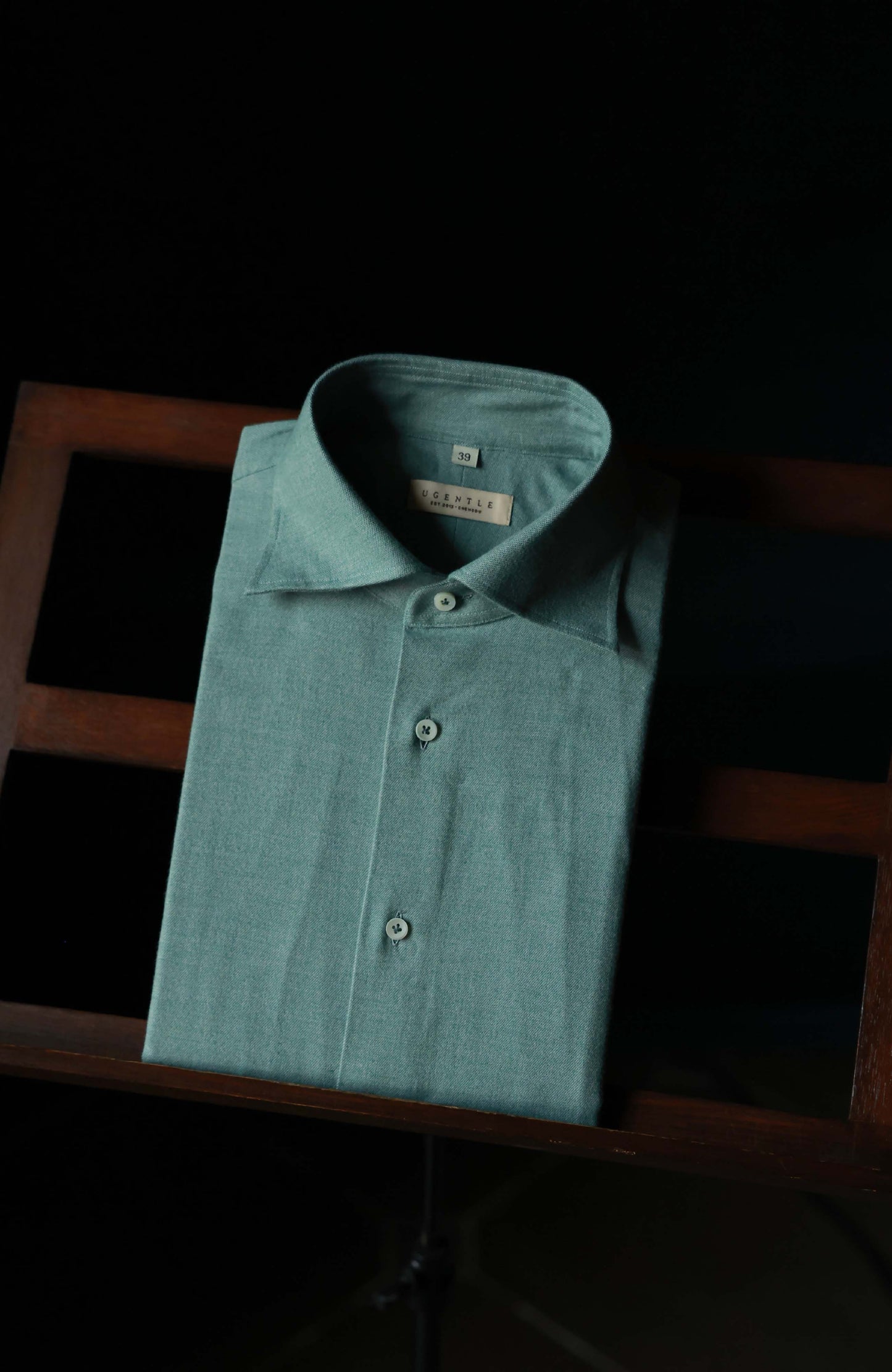 Brushed Cotton Wide-Spread Collar Shirt — Misty Green