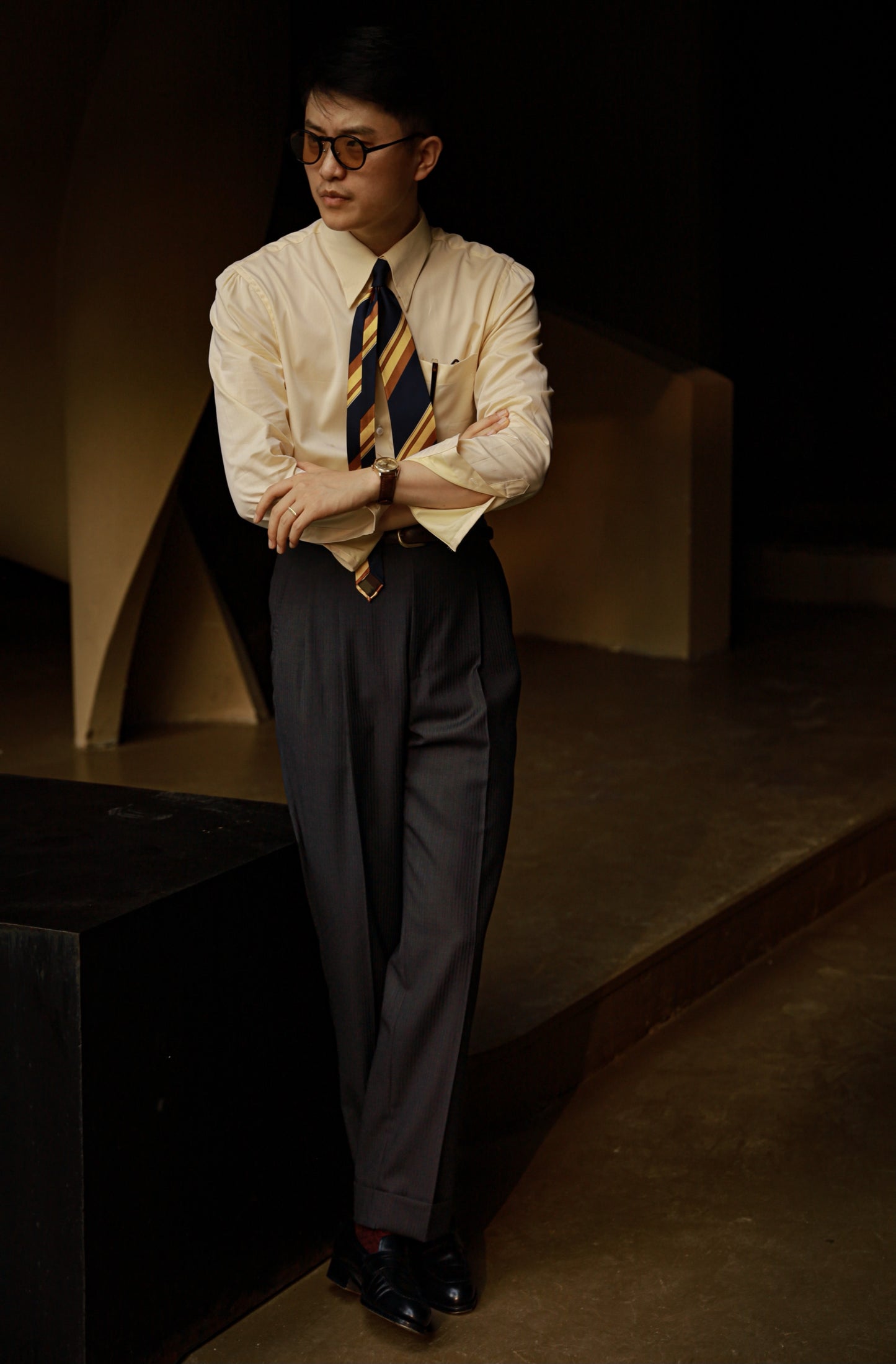 「Autumn Chrysanthemum Yellow」Hidden Button Collar Shirt