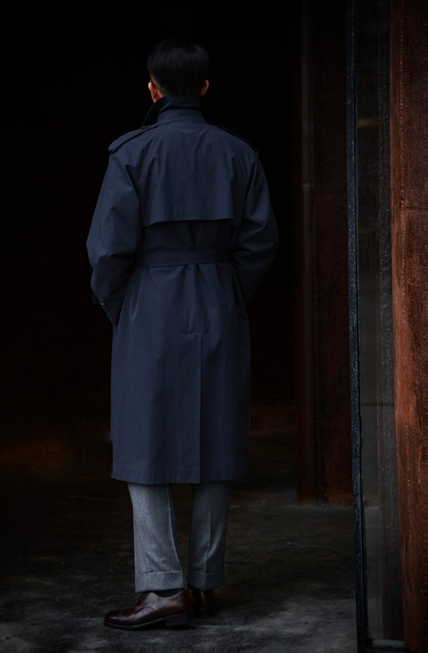 「Washed Navy Blue」Windbreaker with a detachable wool-lined
