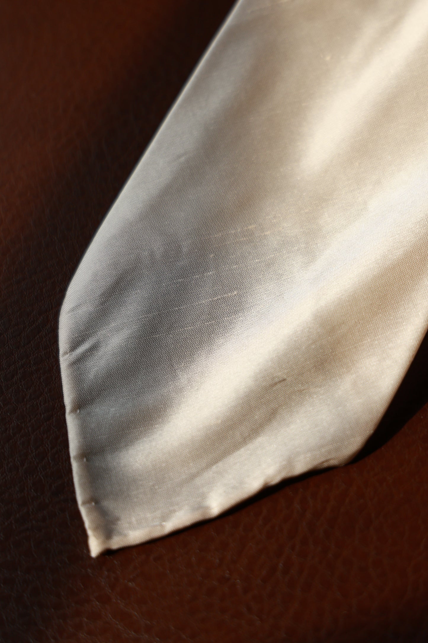 「White Moonlight」Douppioni Three-fold Tie F-09