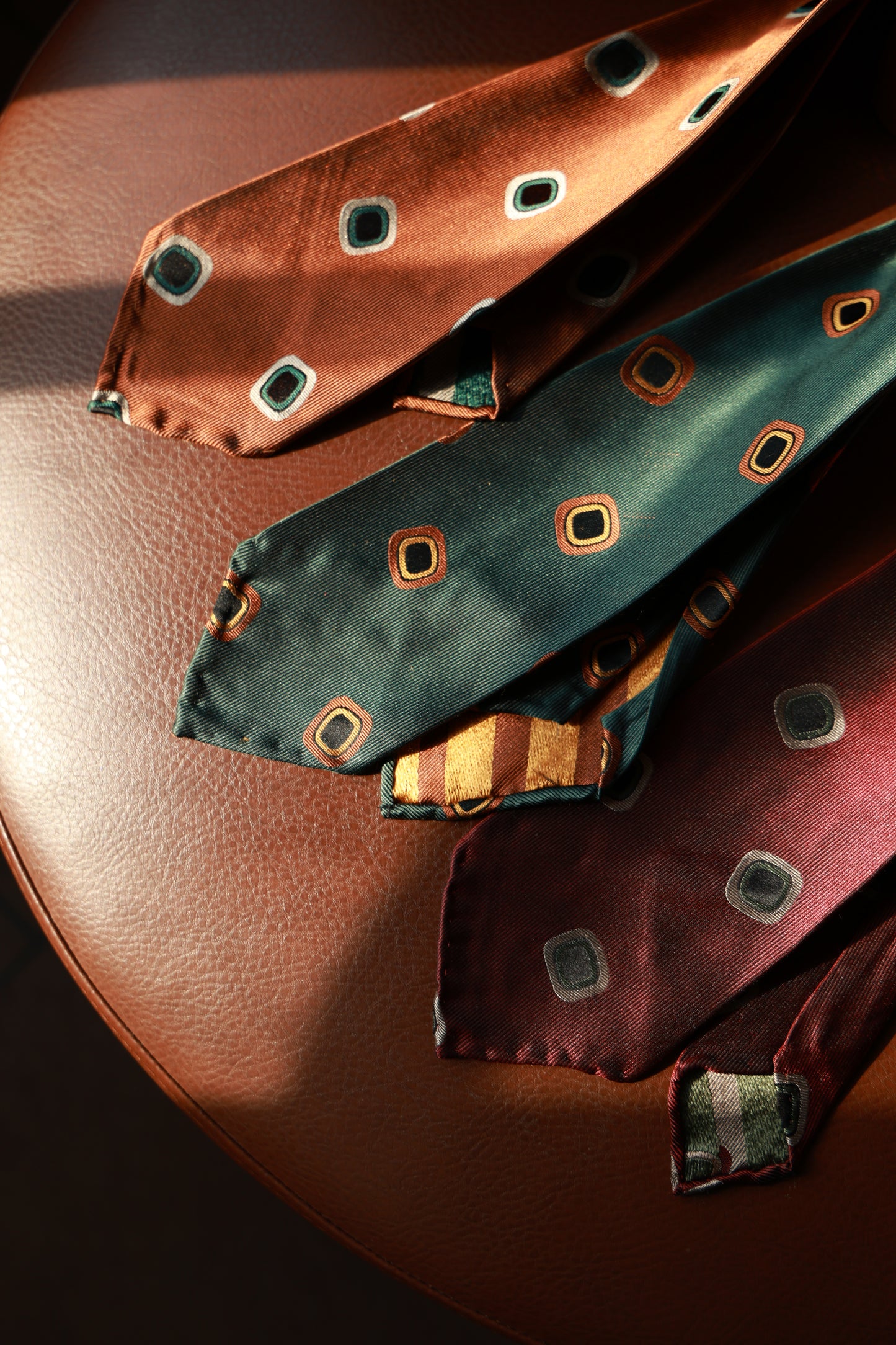 「Tipsy Series」Mulberry silk Three-fold Tie