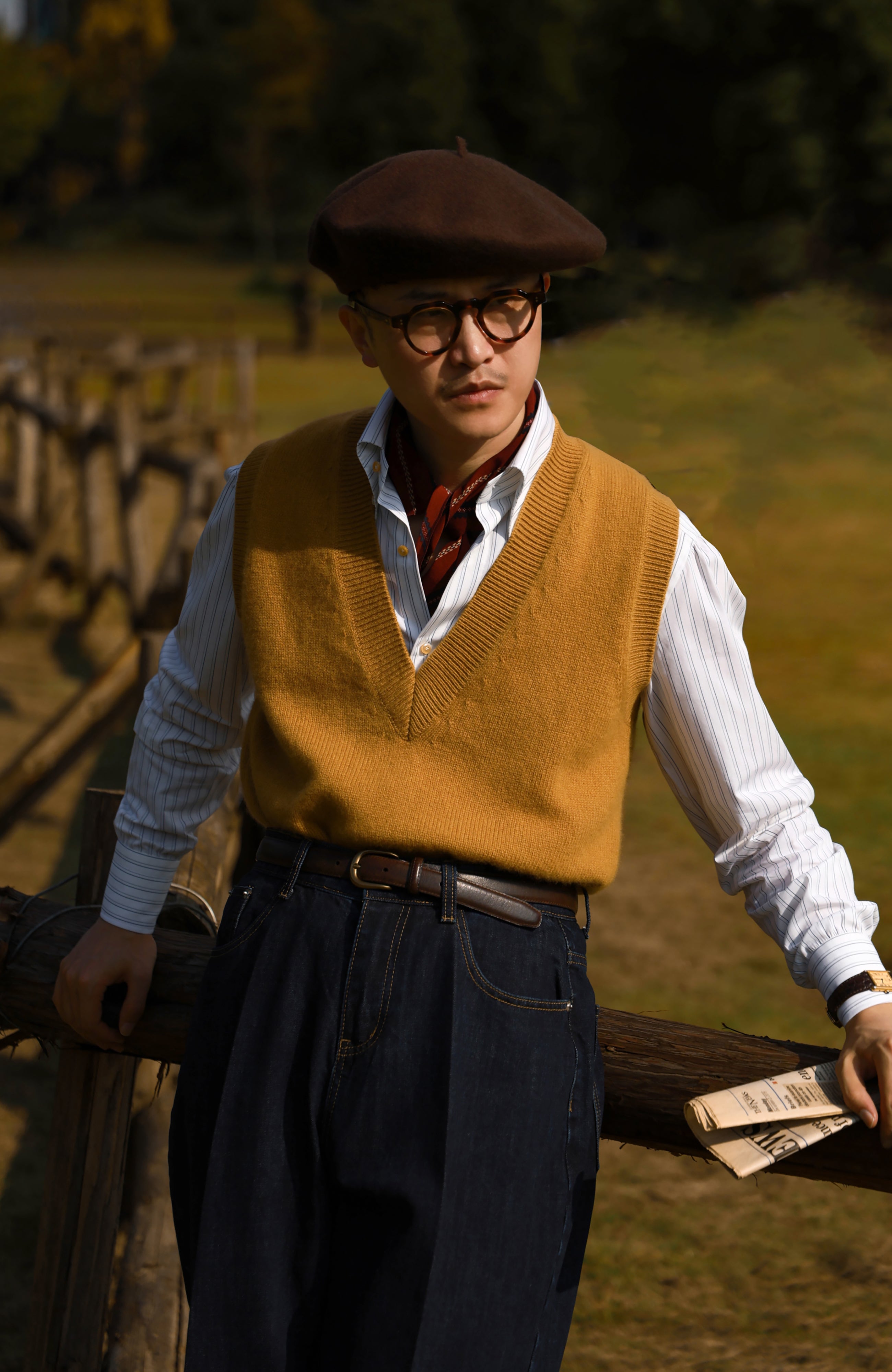 Sunflower Cream」 V-Neck Knit Vest – UGENTLE