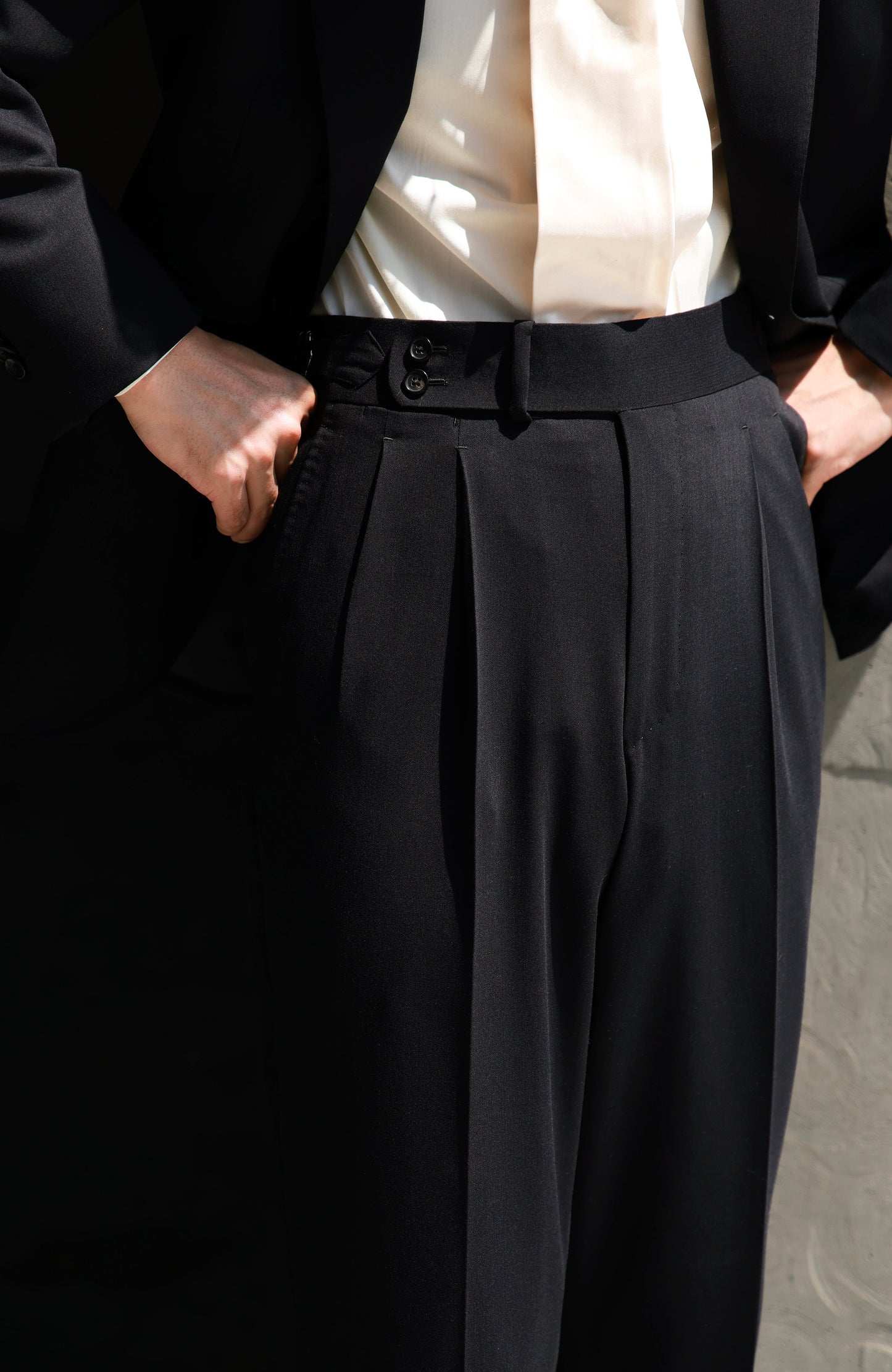 「Phantom Black」Suit Trousers with Italian-style Pure-wool Parisian Side Adjusters and High-Waisted Double-Pleated