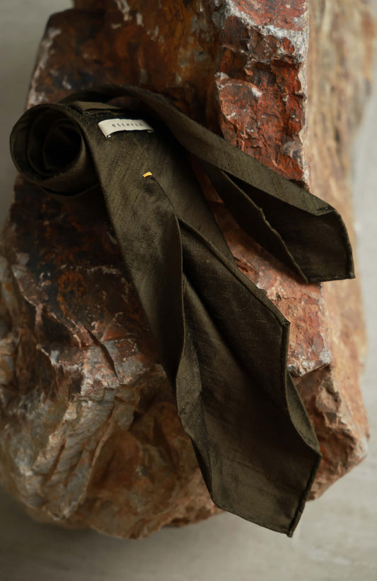 「Moss Green」Mulberry silk Three-fold Tie