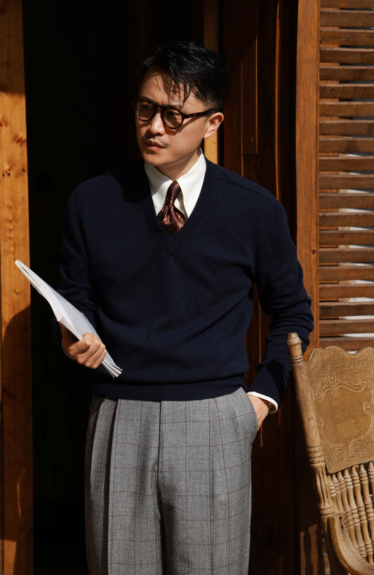 High-Waisted Wool-Cashmere V-Neck Sweater — Midnight Navy