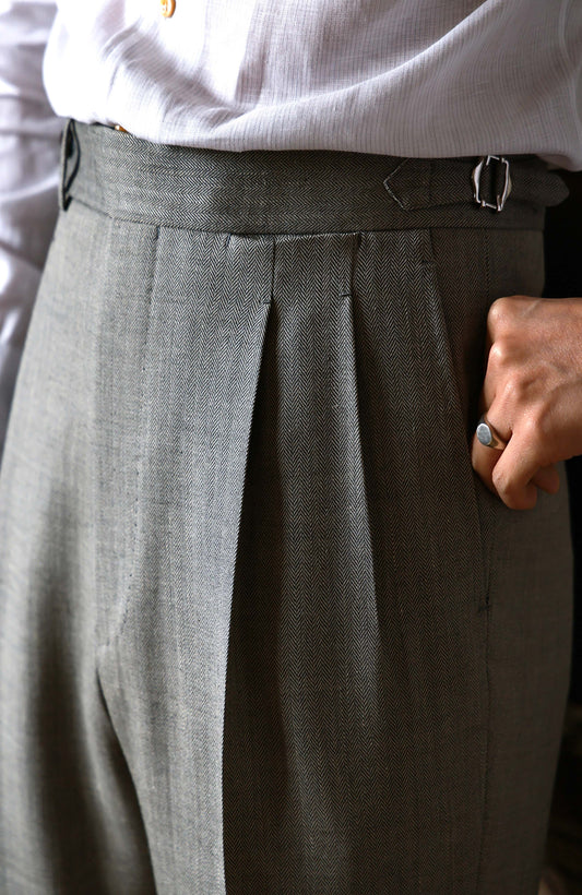 Silk-Wool-Linen Blend Herringbone High-Waisted Trousers with Side-Adjusters — Galaxy Grey