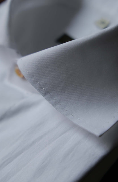 Handcrafted Cutaway Collar Shirt in Italian CANCLINI Cotton — Snow Peak White