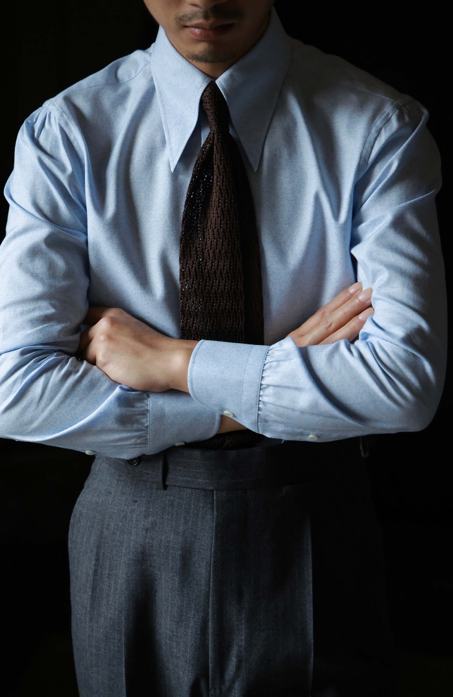 Cotton Wide-Spread Collar Shirt — Mottled Light Blue