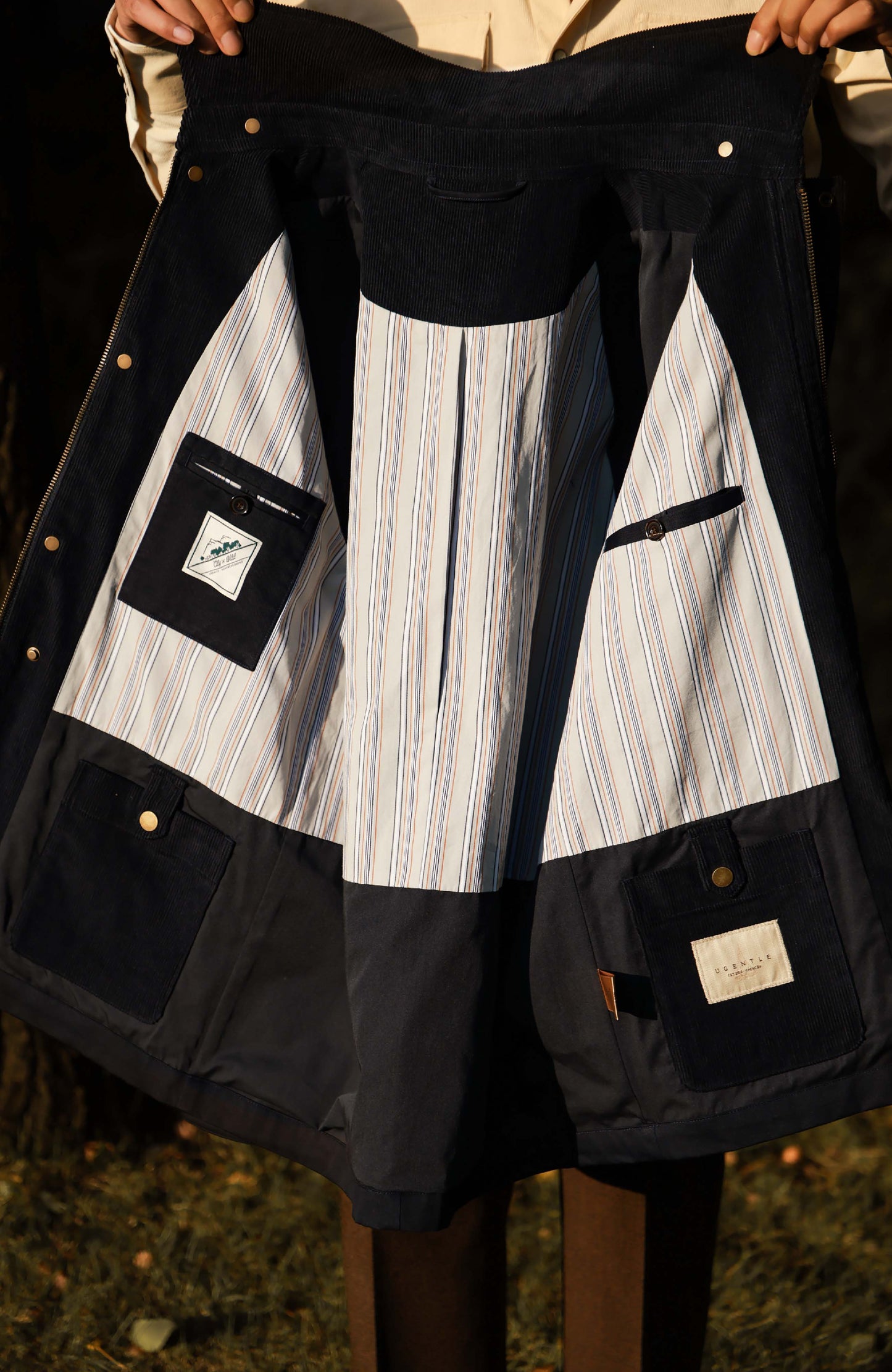 Heavy Cotton Raglan Jacket — Navy