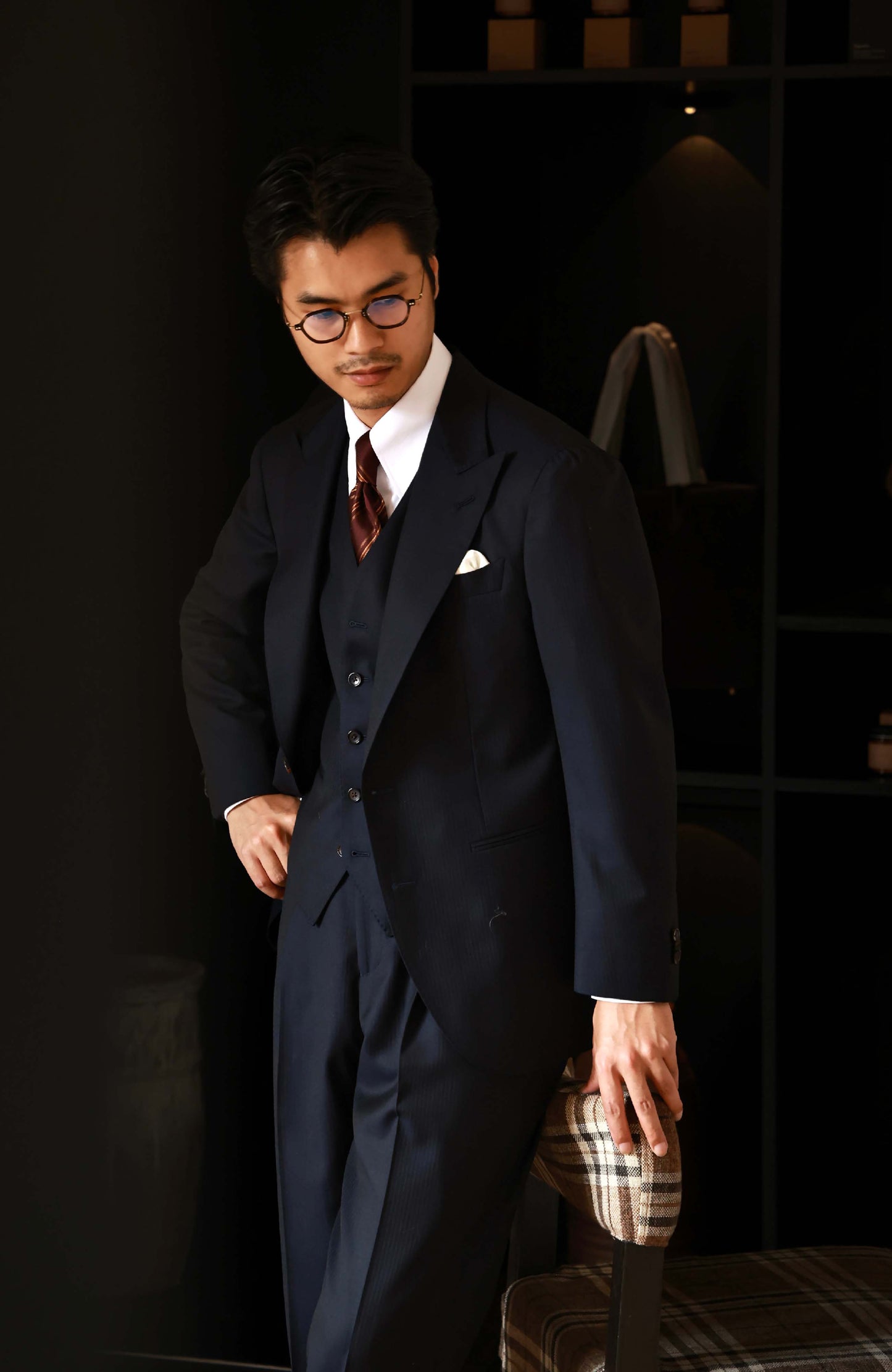 Wool-Silk Herringbone Half-Canvas Single-Breasted Suit Jacket — Abyss Blue