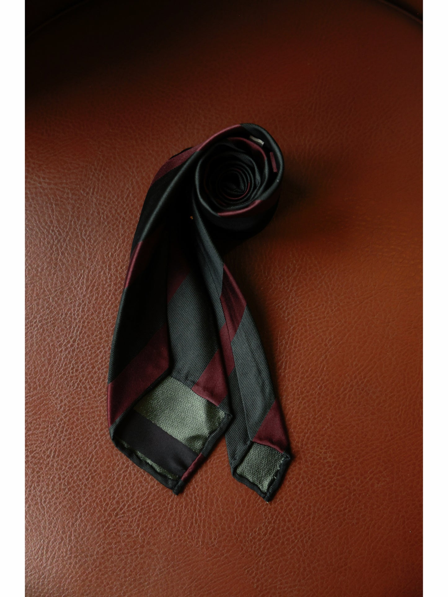 「Pine-Bordeaux Stripe」Mulberry silk Three-fold Tie