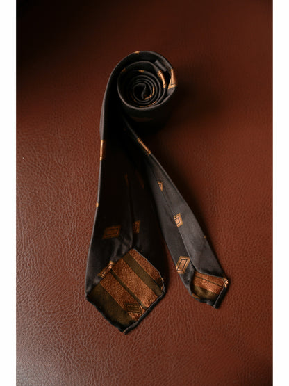 「Cocoa Diamond」Mulberry silk Three-fold Tie