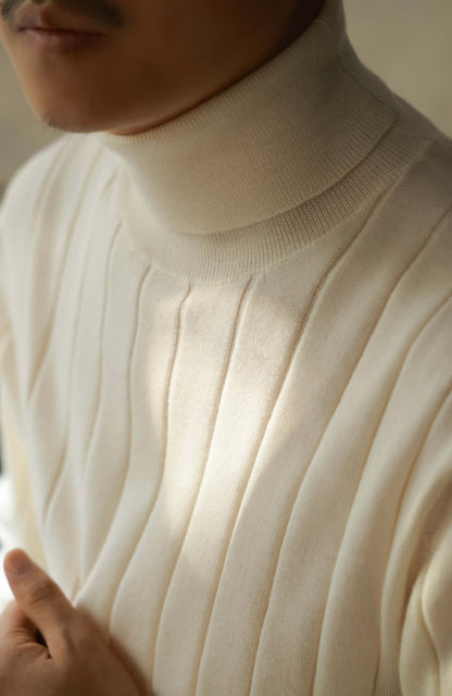 100% Merino Wool Ribbed Turtle Neck Sweater — Snowy White
