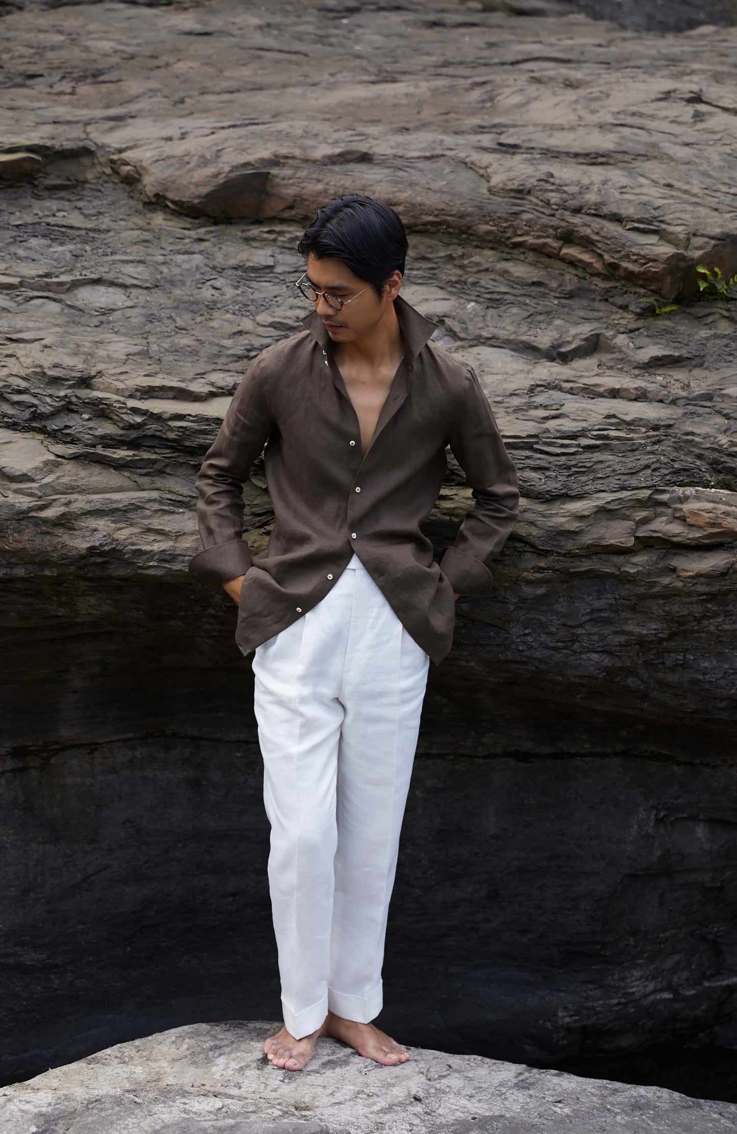 Linen Wide-Spread Collar Shirt — Driftwood Brown
