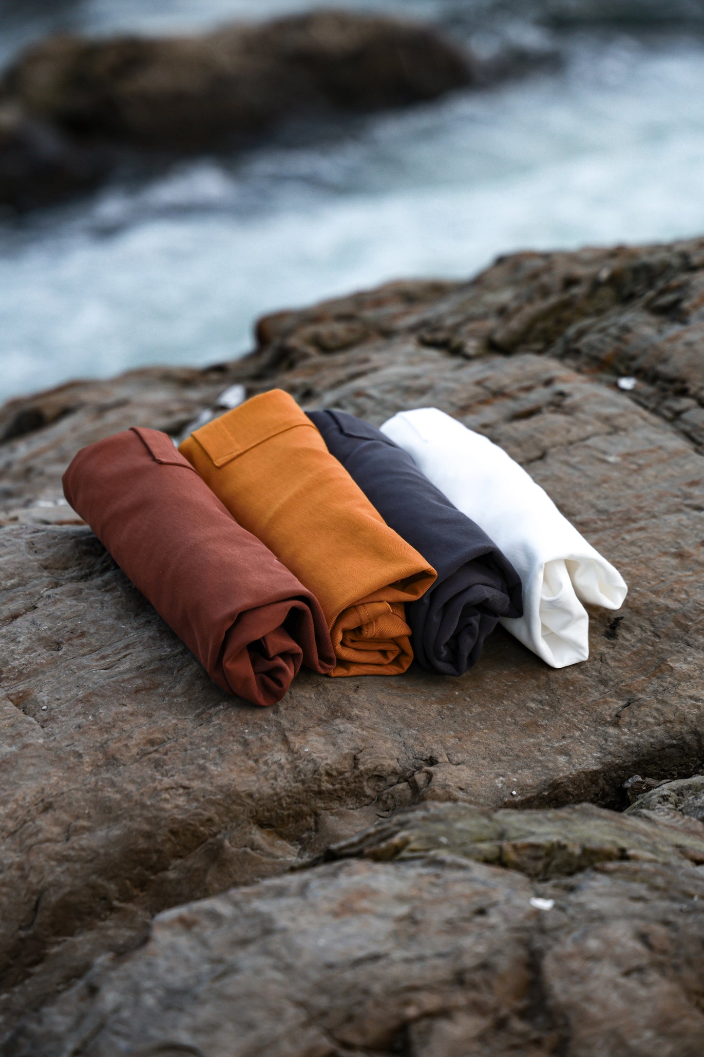 「Sea Salt White」Heavyweight combed cotton Crew Neck Unisex Short-Sleeve T-Shirt