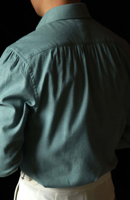 Brushed Cotton Wide-Spread Collar Shirt — Misty Green