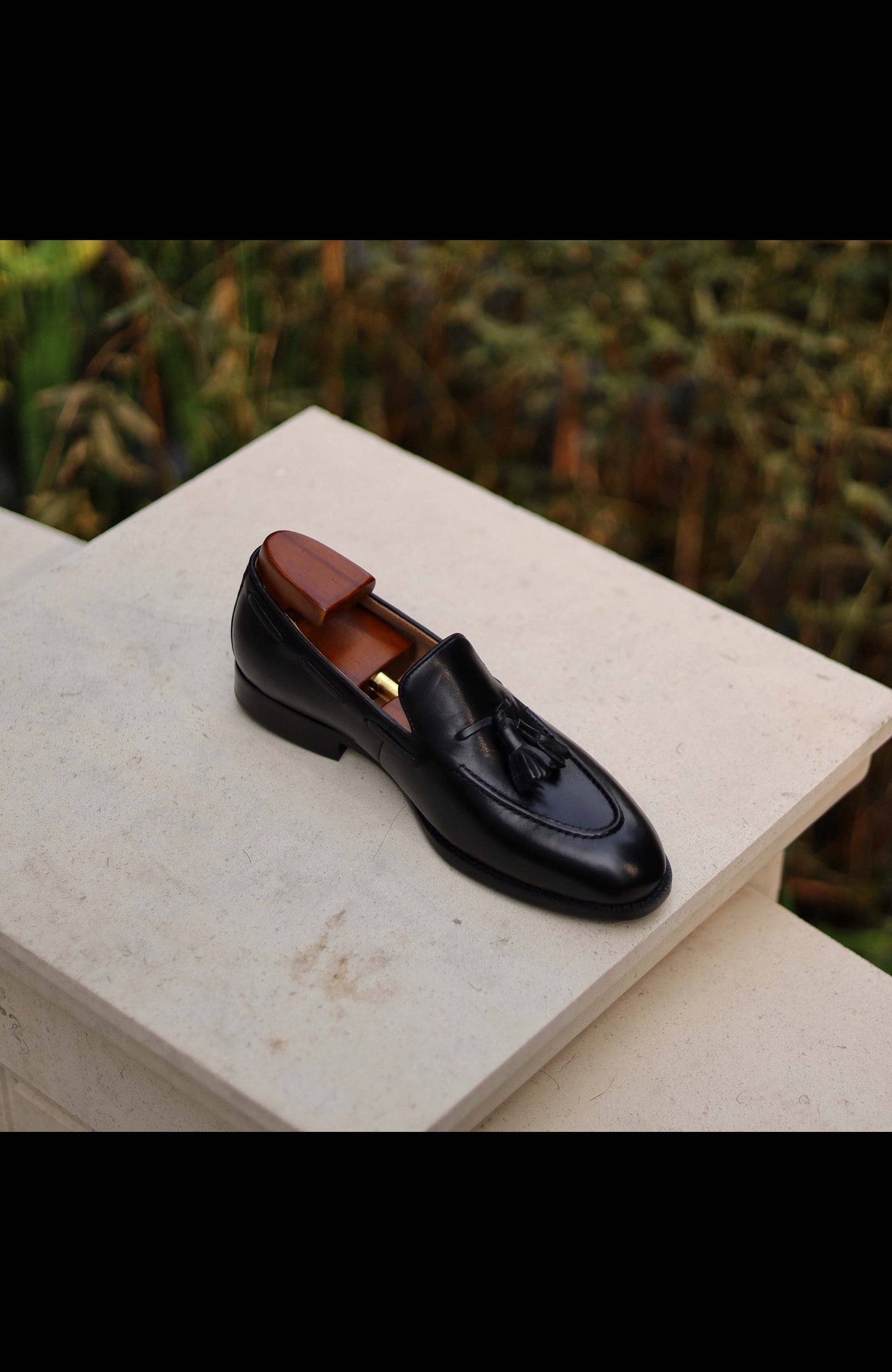 Calf Leather Fringed Blake-Stitched Loafer — Elegant Black/ Dark brown