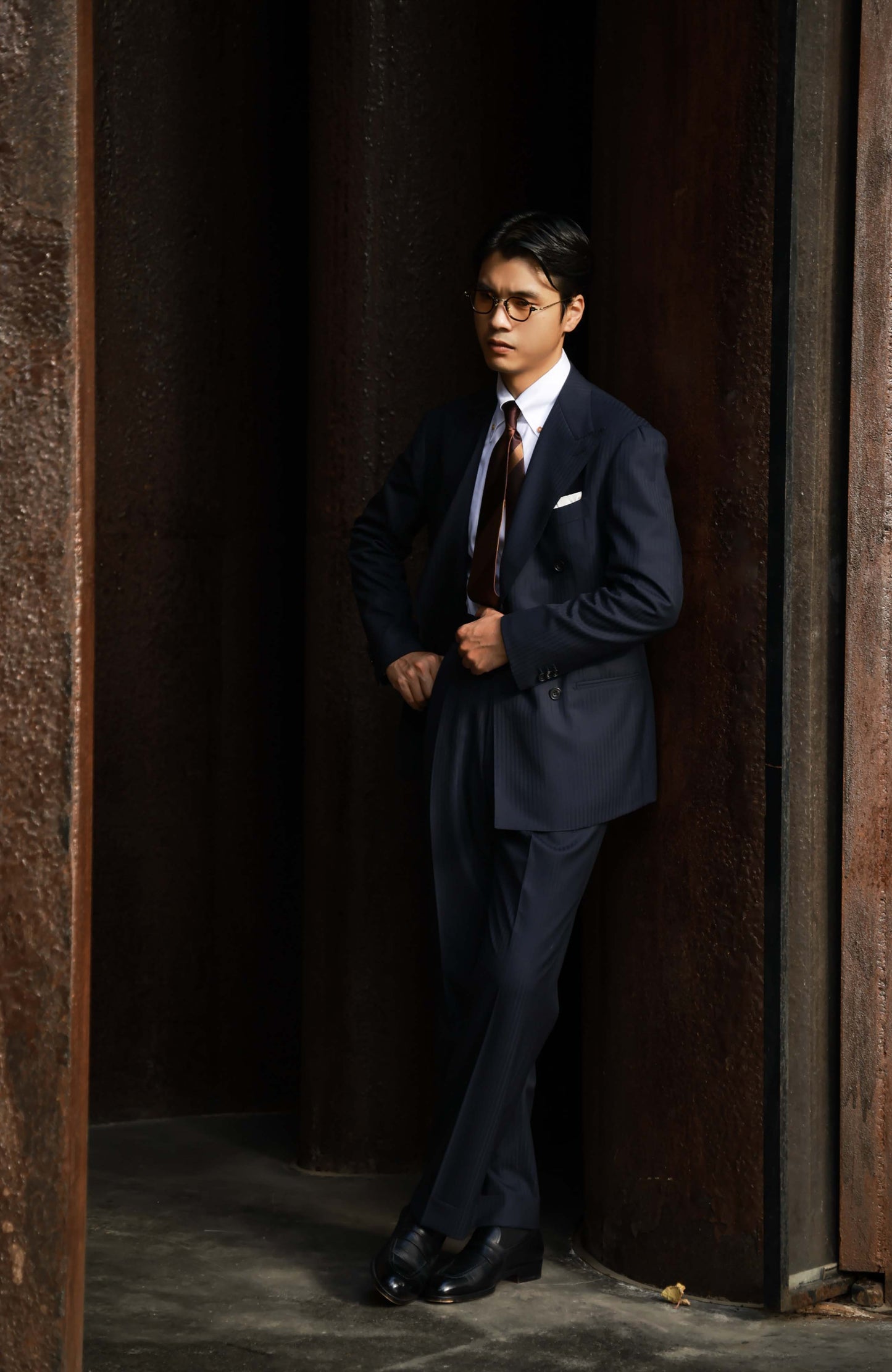 Suit Trousers with Parisian Side Adjusters and High-Waisted Double-Pleated(DORMEUIL) — Pencil navy stripe