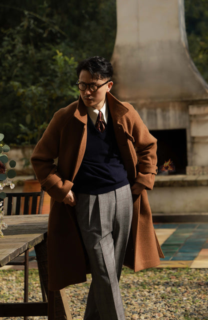 High-Waisted Wool-Cashmere V-Neck Sweater — Midnight Navy