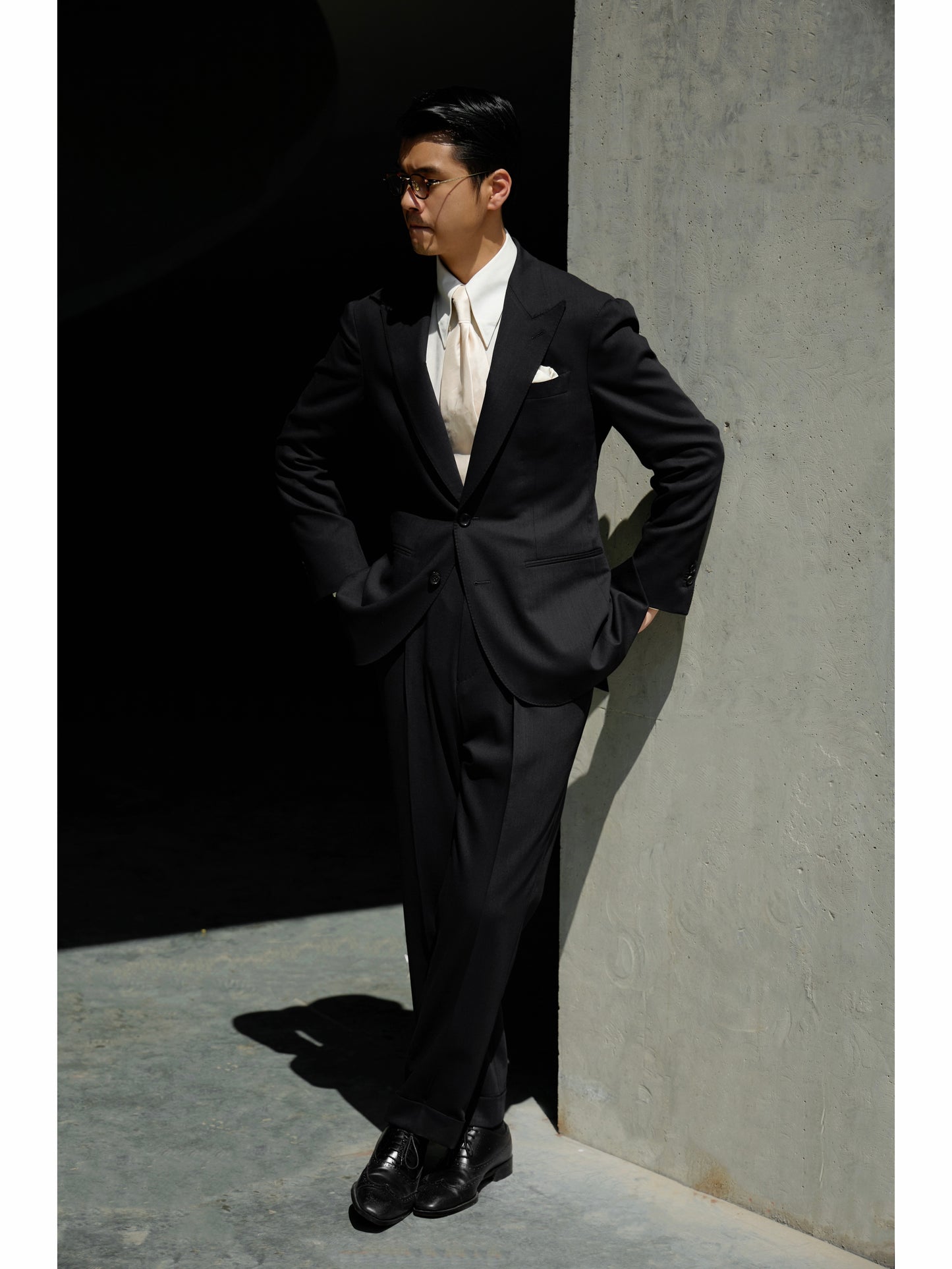 「Phantom Black」Italian-style Half-canvass Pure wool Suit Jacket