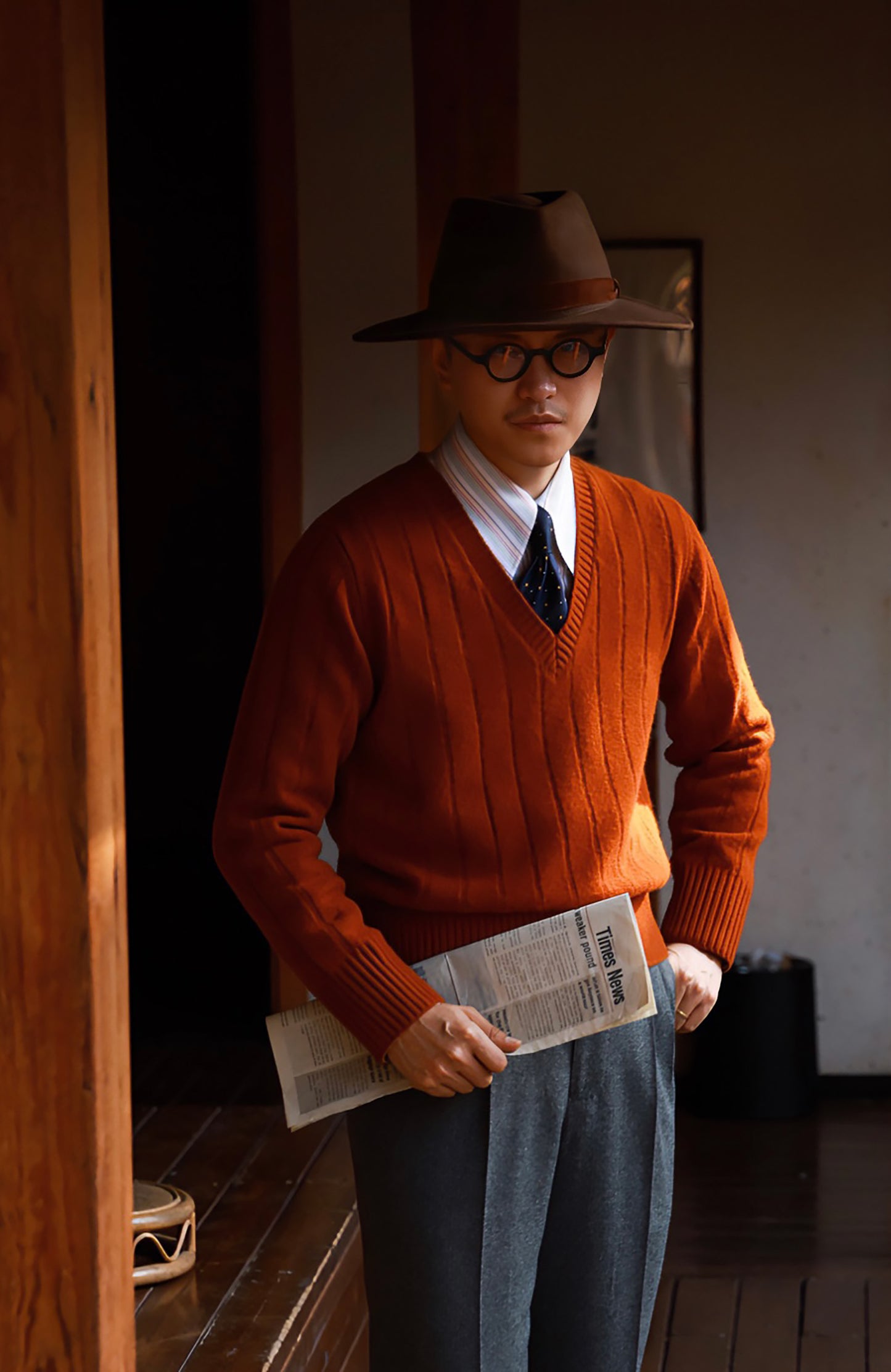 Caramel V-neck sweater 