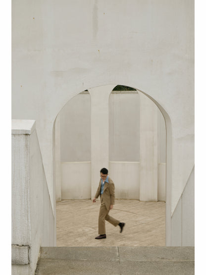 「Sand Trace」Suit Trousers with Merino Wool Parisian Side Adjusters and High-Waisted Single-Pleated