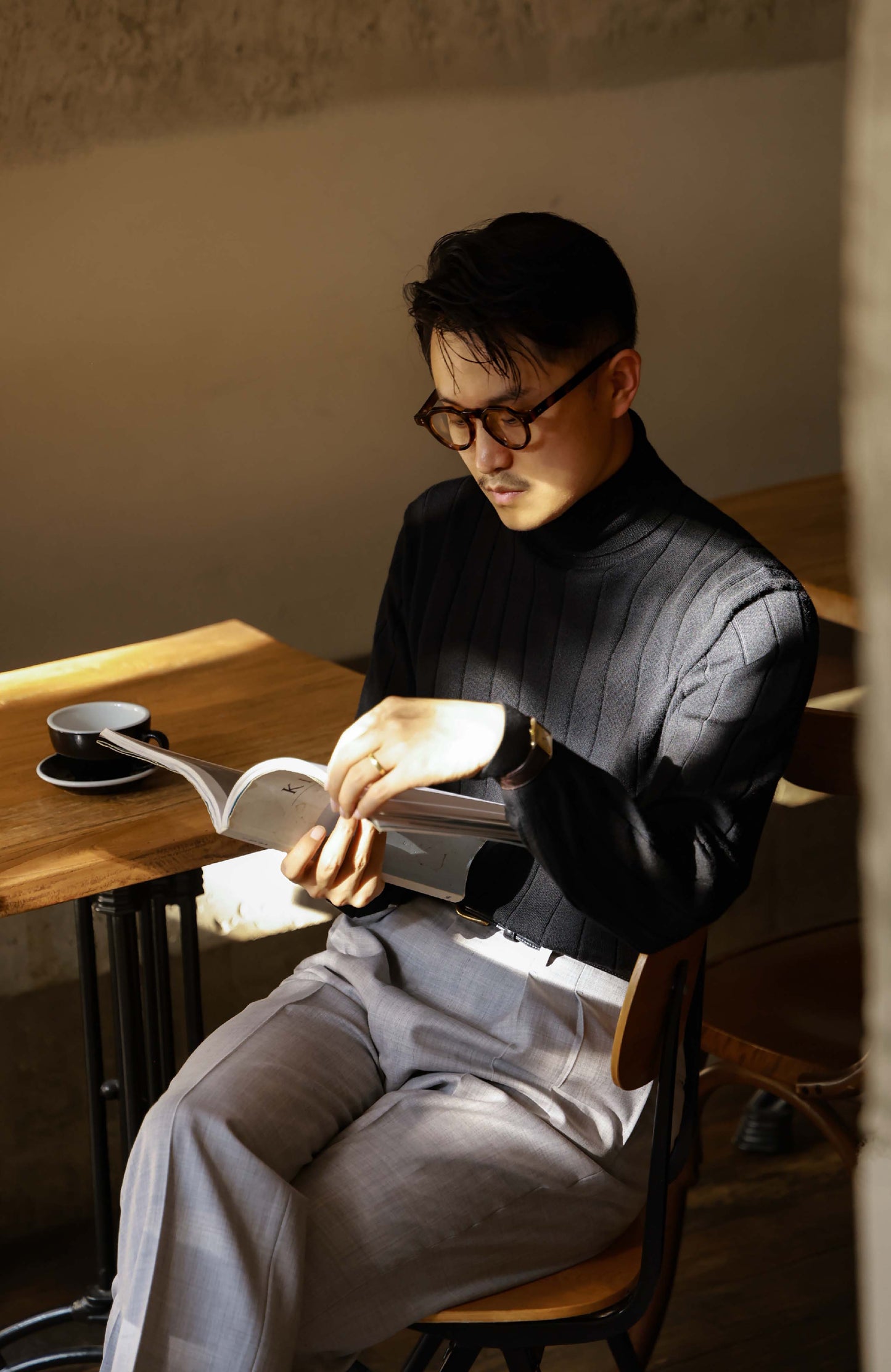 100% Merino Wool Ribbed Turtle Neck Sweater — Phantom Black