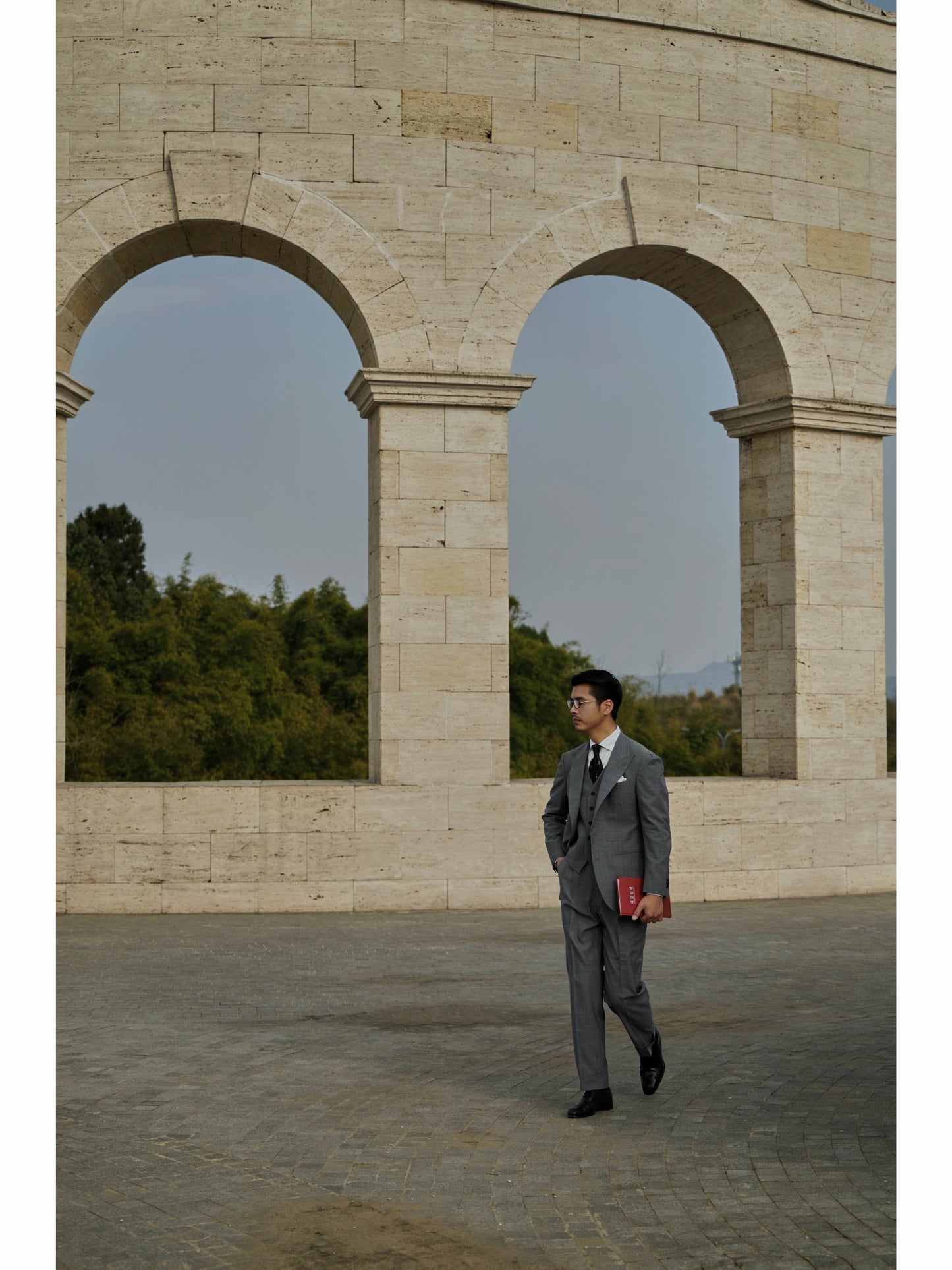 「London Grey」Suit Trousers with Merino Wool Parisian Side Adjusters and High-Waisted Single-Pleated