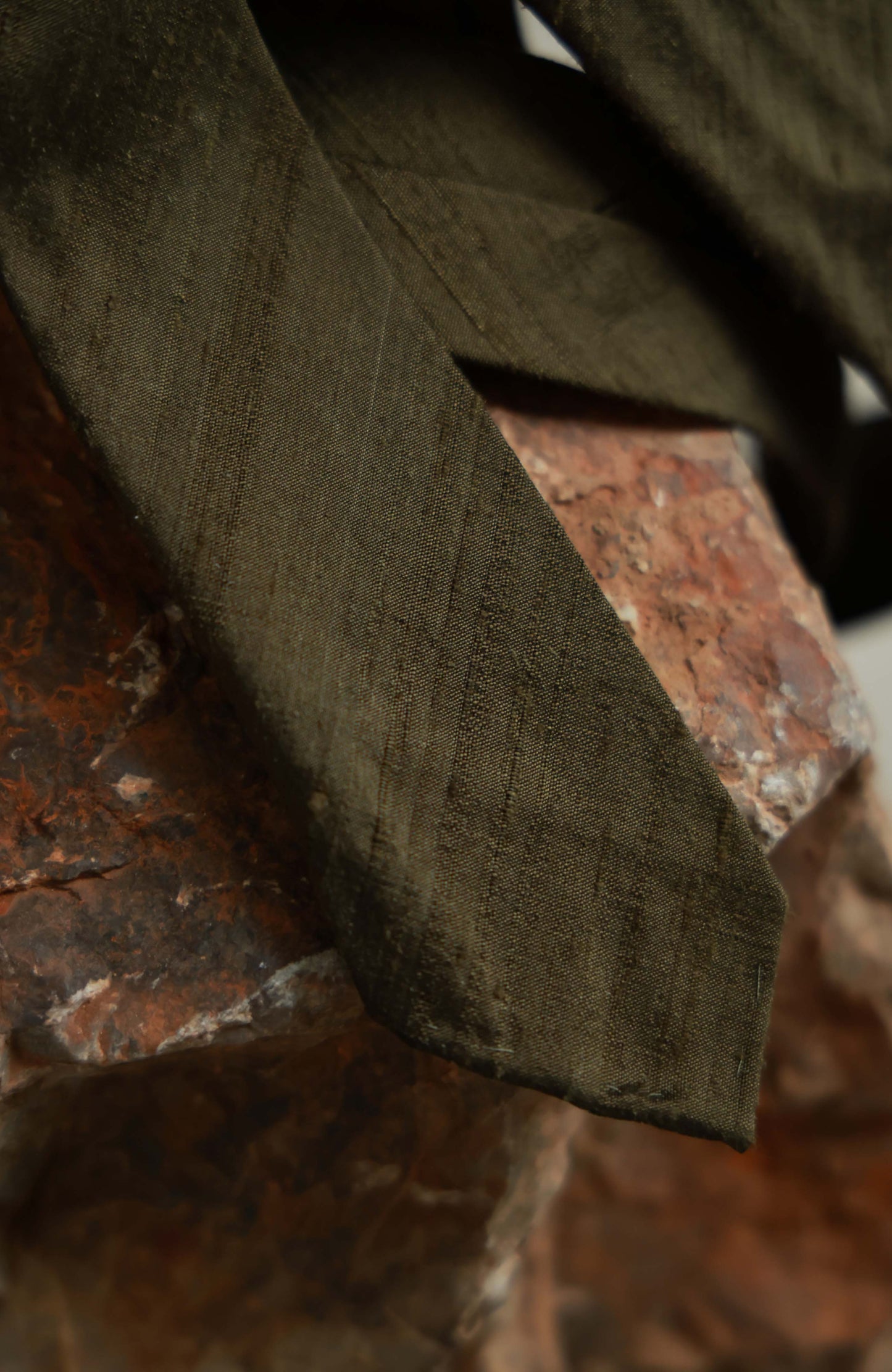 「Moss Green」Mulberry silk Three-fold Tie