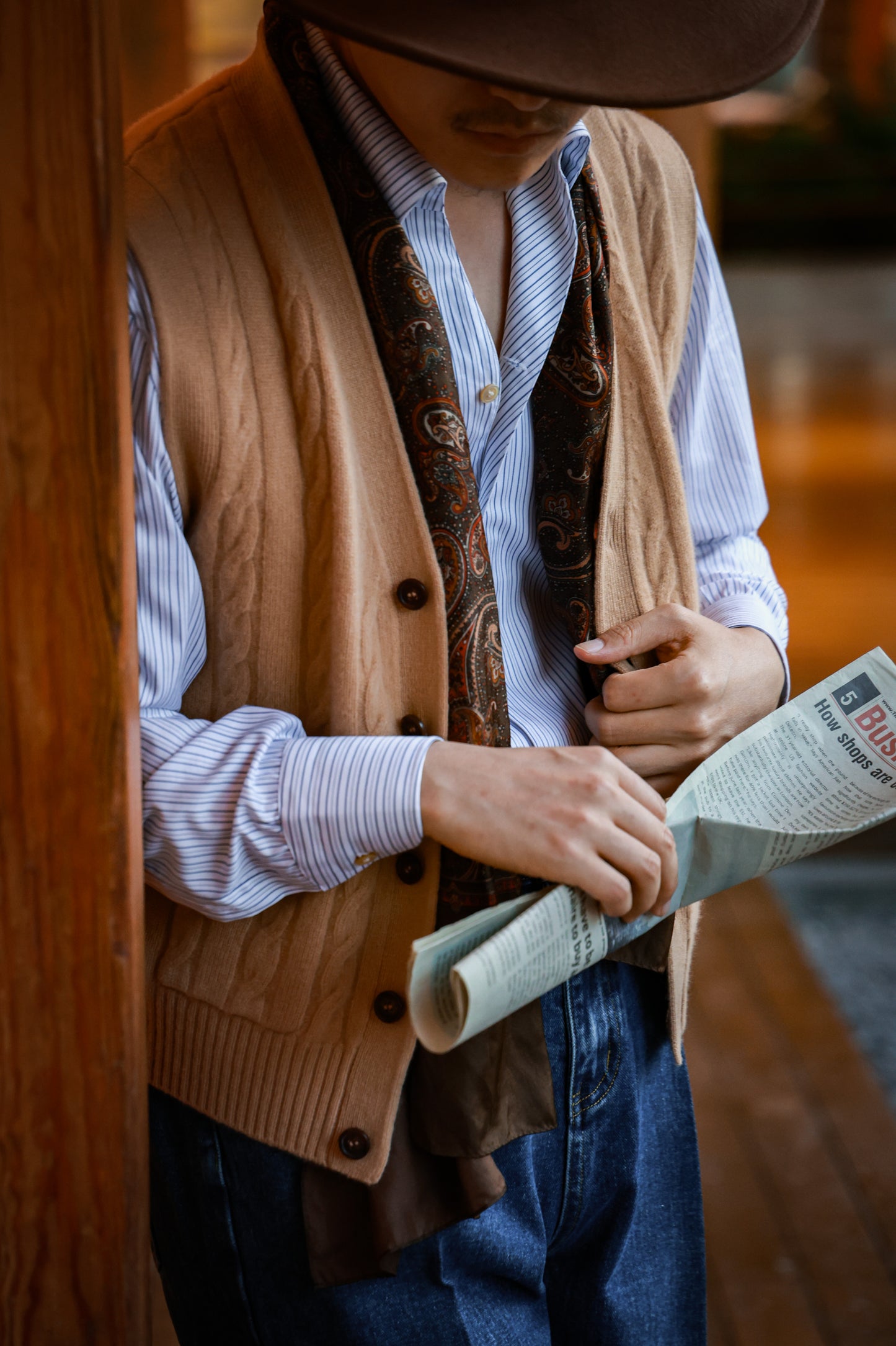 "Wheat Dunes" V-neck sweater vest 