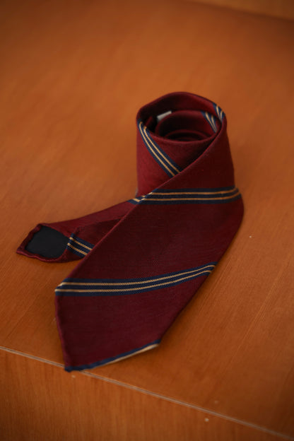 "Burger red stripes" tie 3 fold tie 