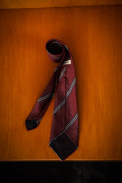 "Burger red stripes" tie 3 fold tie 