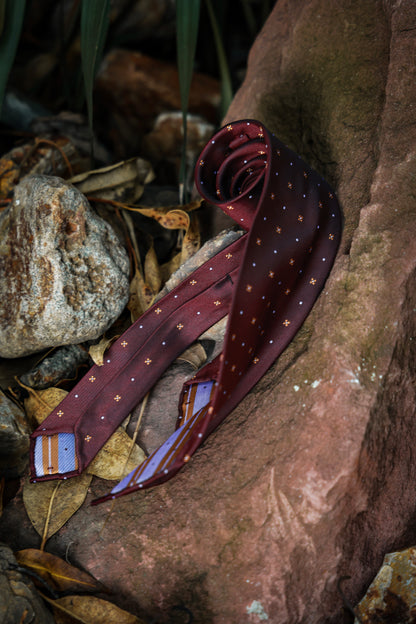 "Vintage red floral" tie 3 fold tie 