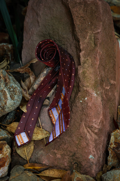 "Vintage red floral" tie 3 fold tie 