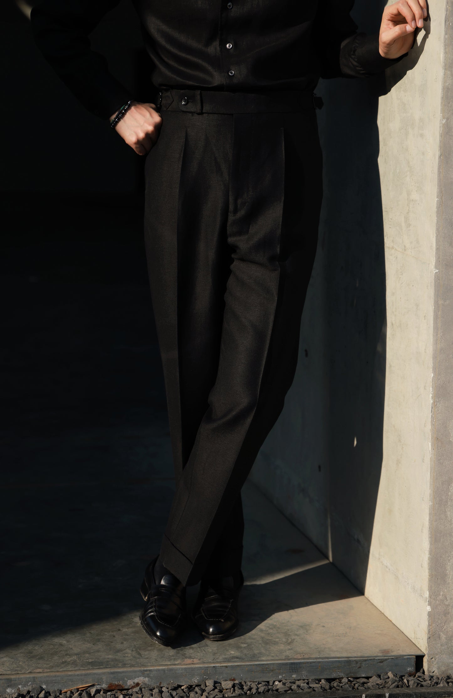 「Midnight Cavalier」Suit Trousers with Italian-style Heavyweight Wool- Linen Blend Parisian Side Adjusters and High-Waisted Single-Pleated