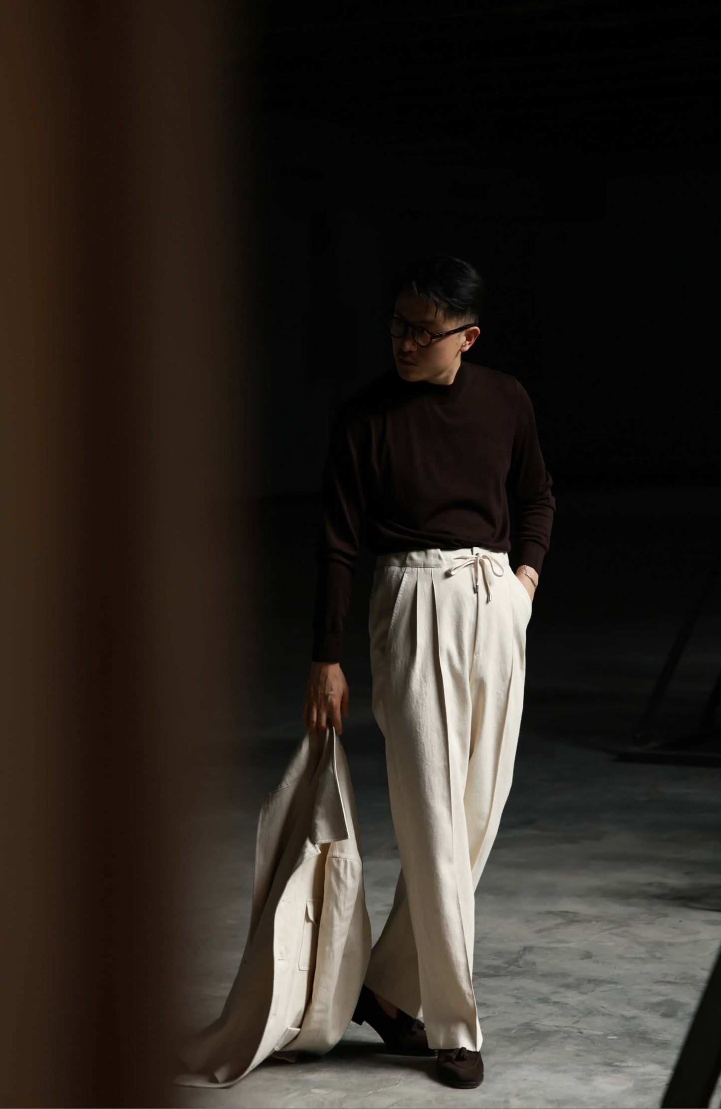 Heavyweight Linen Elasticated Waist with Drawstring Trousers — Oat Beige