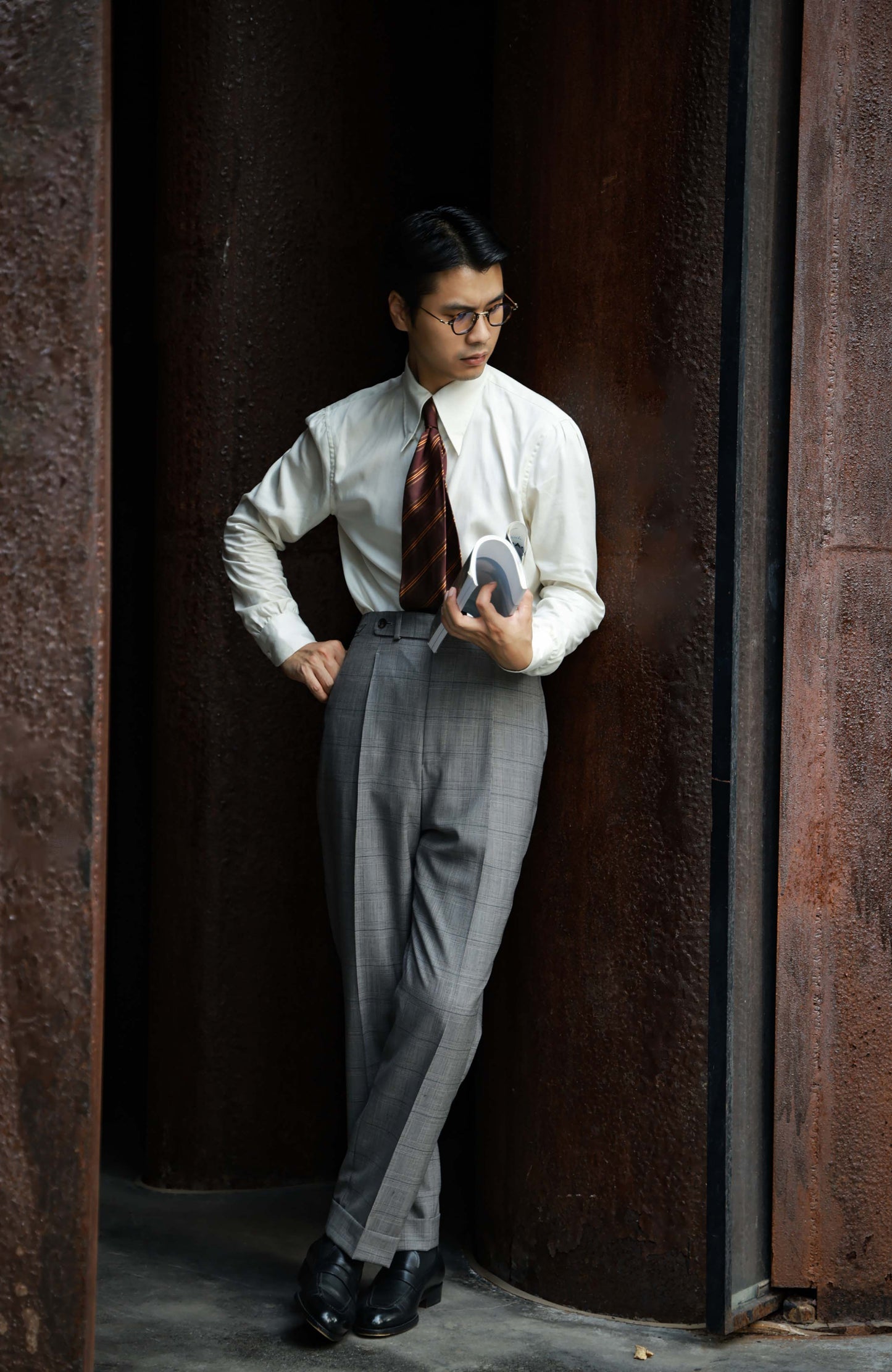 Suit Trousers with Parisian Side Adjusters and High-Waisted — Prince of Wales Check