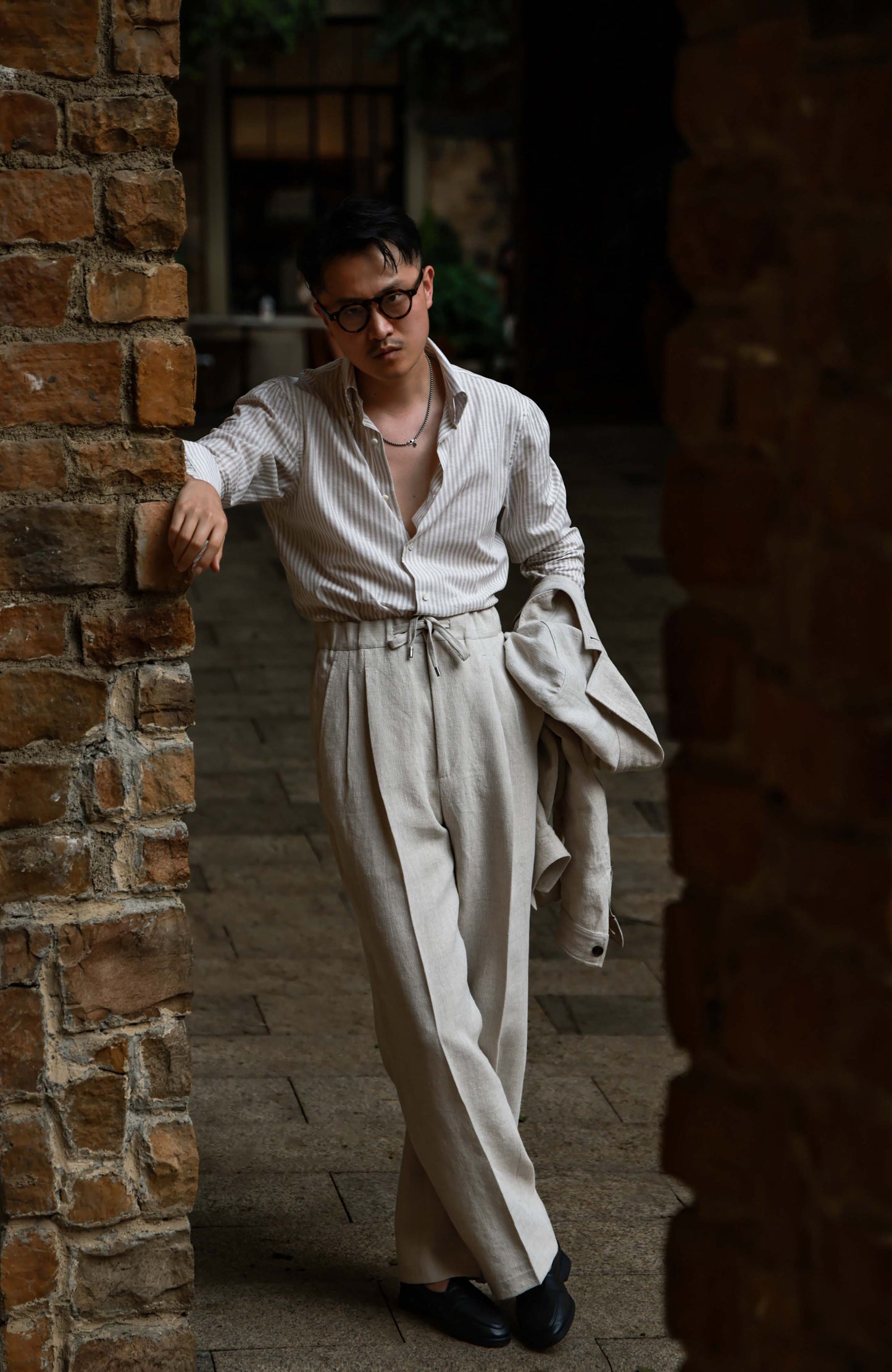 Heavyweight Linen Elasticated Waist with Drawstring Trousers — Harvest Beige