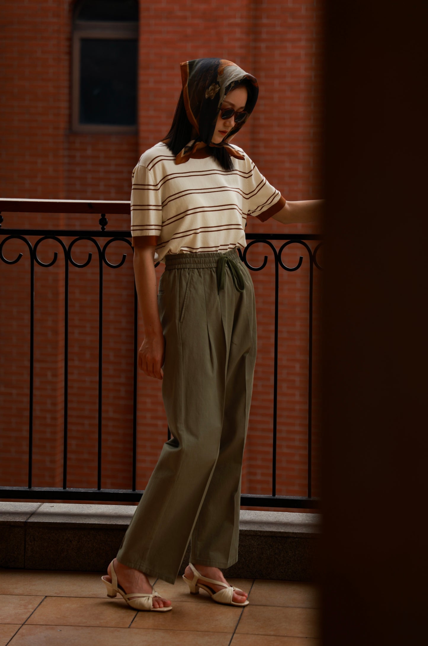 "Spring Water Tea" cotton and linen drawstring casual pants 