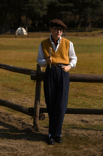 "Van Gogh Yellow" V-neck sweater vest 