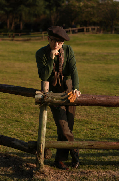 "The Wizard of Oz" Turtleneck Sweater 