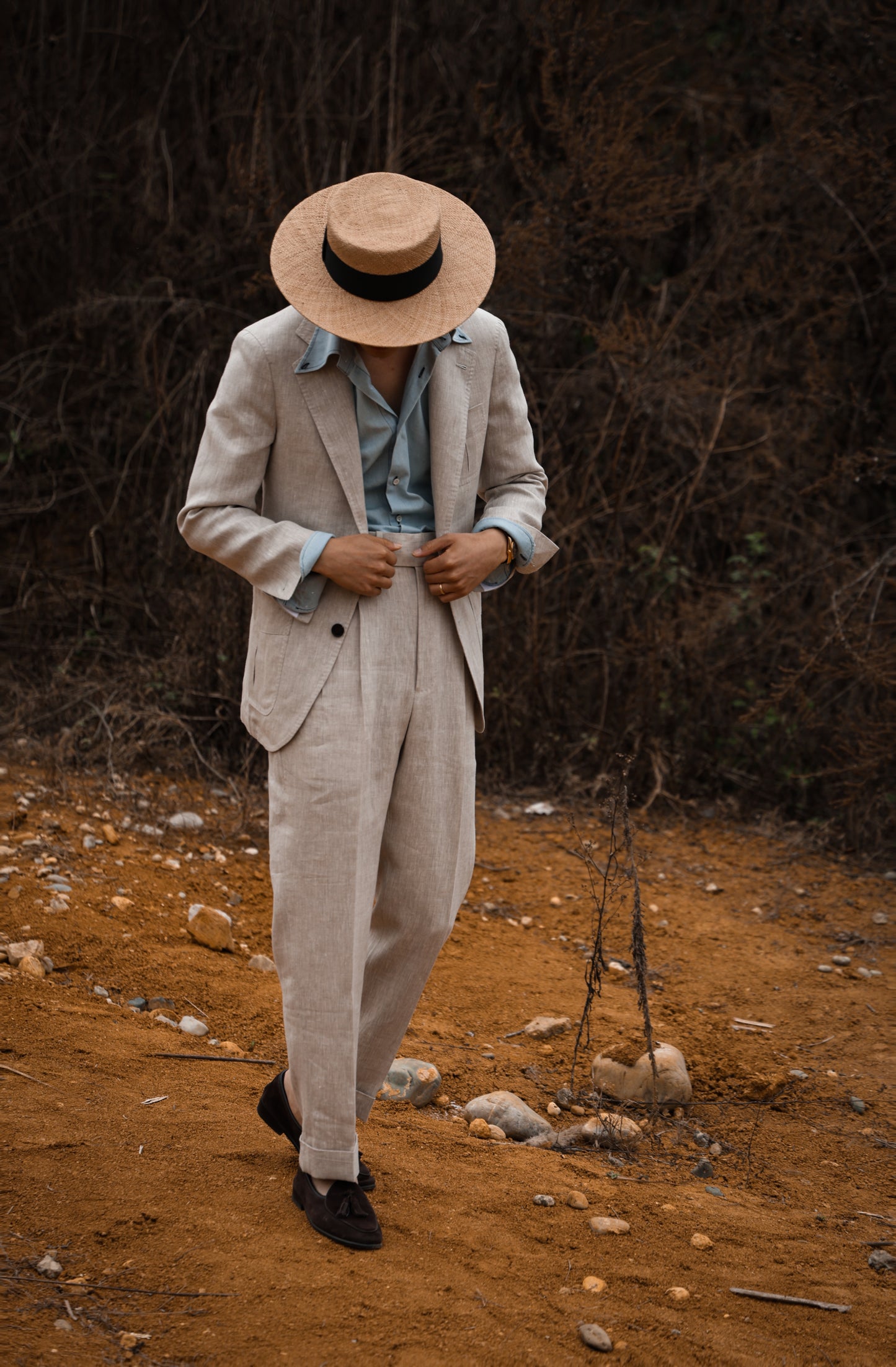 "Flying Sand and Rocks" Suit