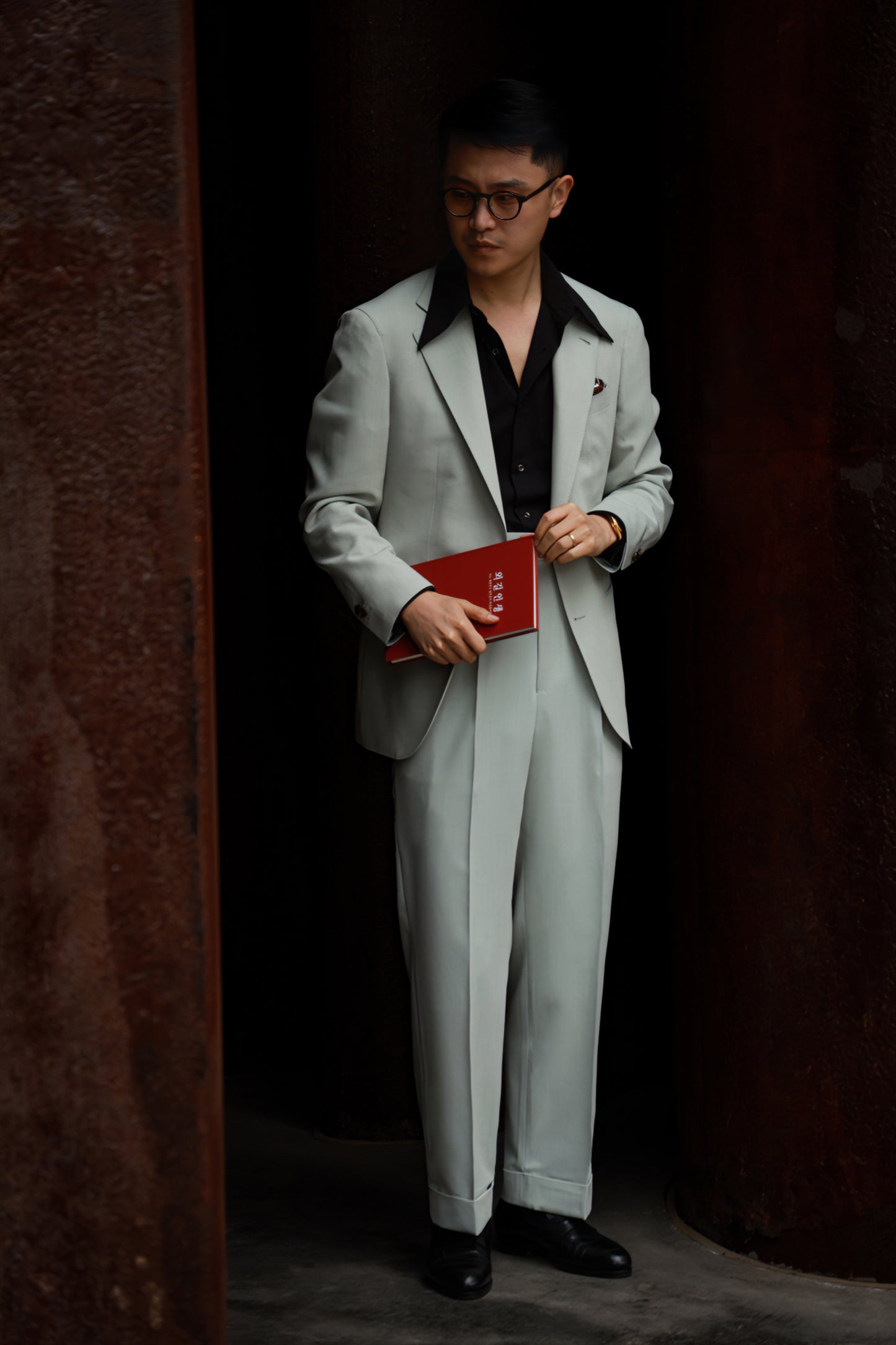 「Twilight Black」Don-Style Spread Collar Shirt