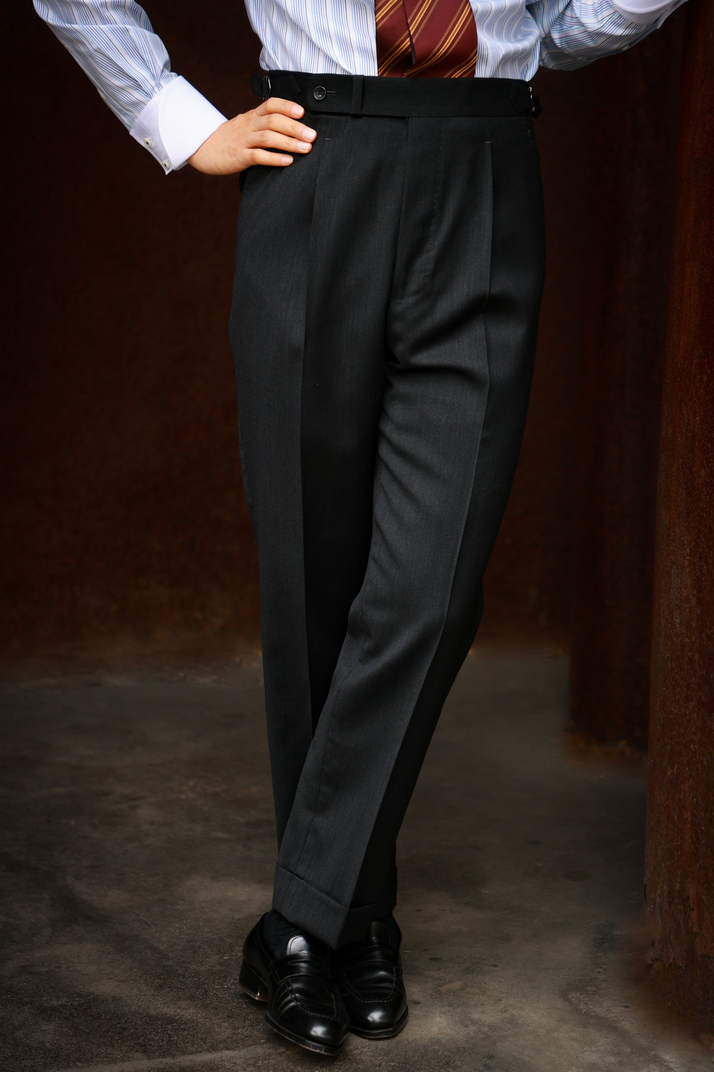 "Wild Grey" suit Paris button trousers 