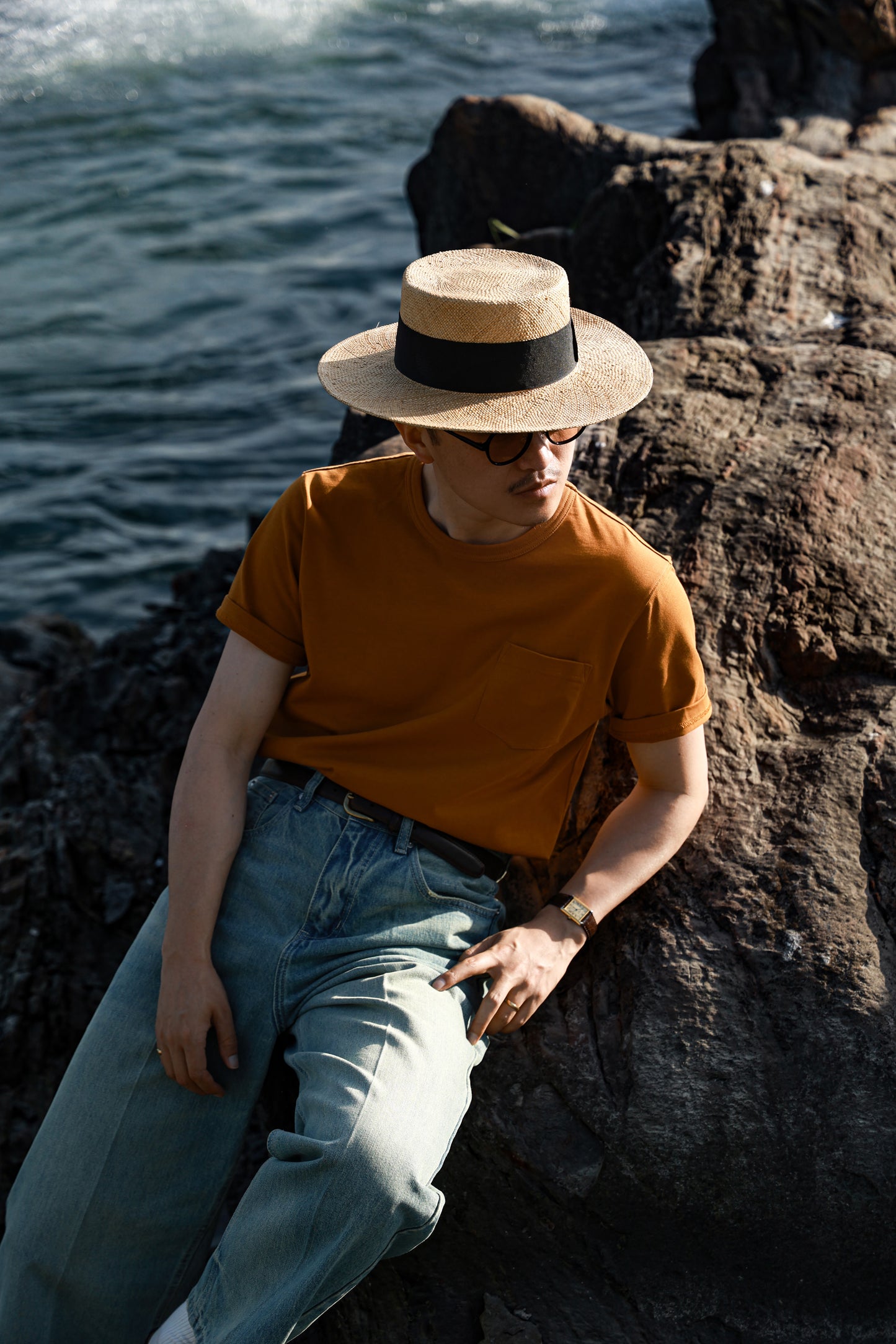 「Californian Dusk」Heavyweight combed cotton Crew Neck Unisex Short-Sleeve T-Shirt