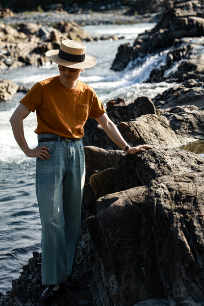 「Californian Dusk」Heavyweight combed cotton Crew Neck Unisex Short-Sleeve T-Shirt