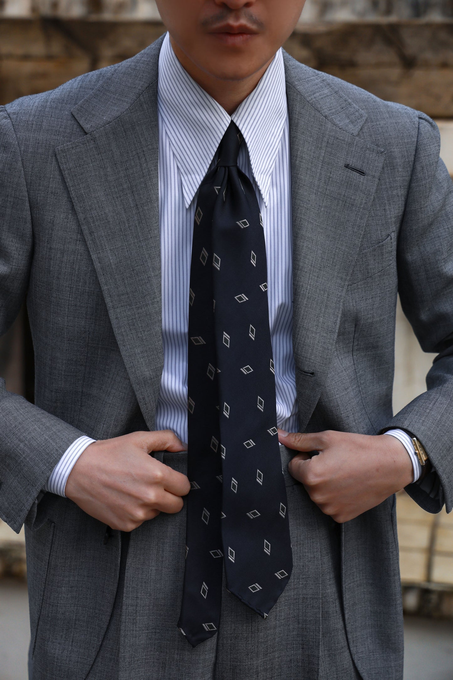 「Ice Blue Stripe」Don-Style Spread Collar Shirt